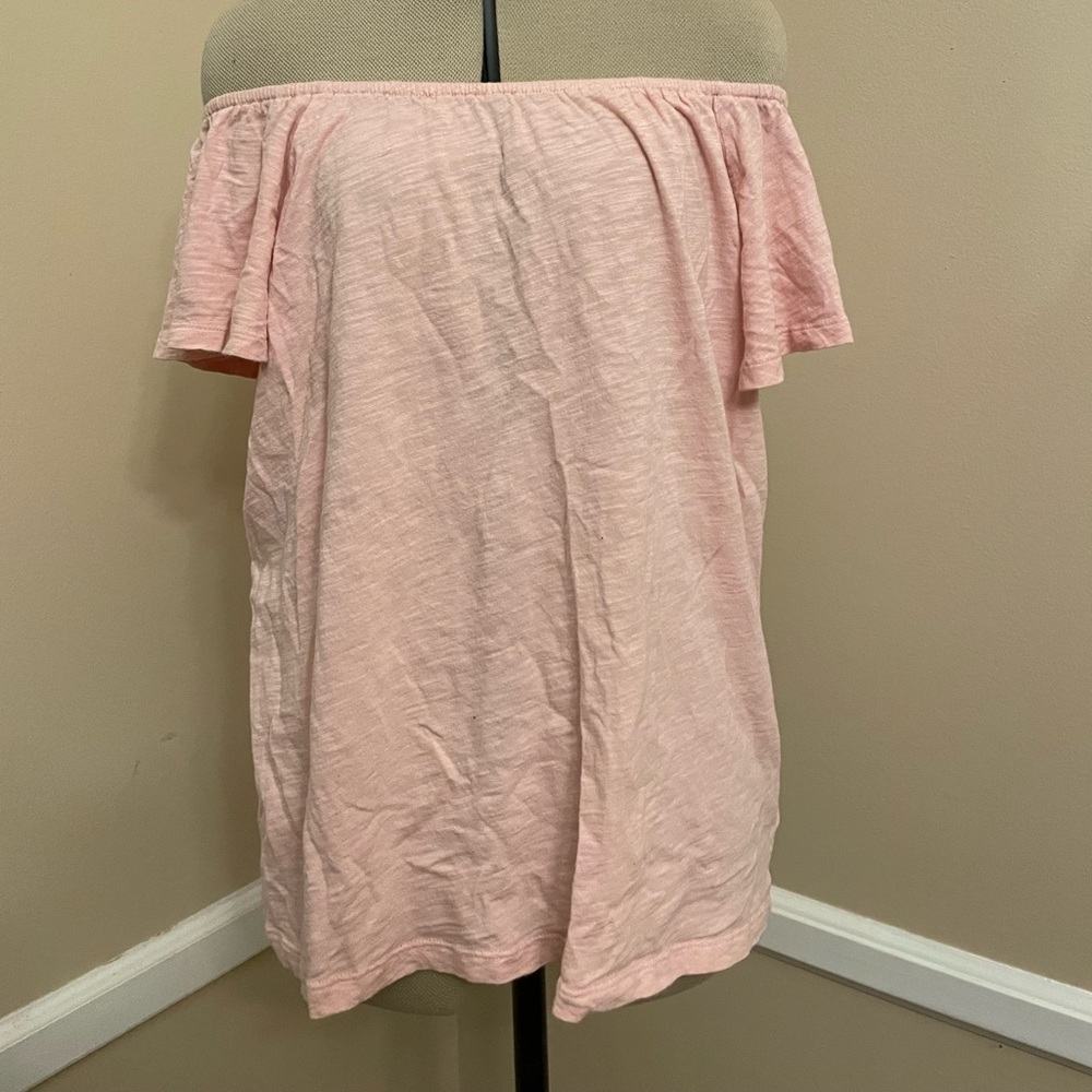 Old navy flutter sleeve top.